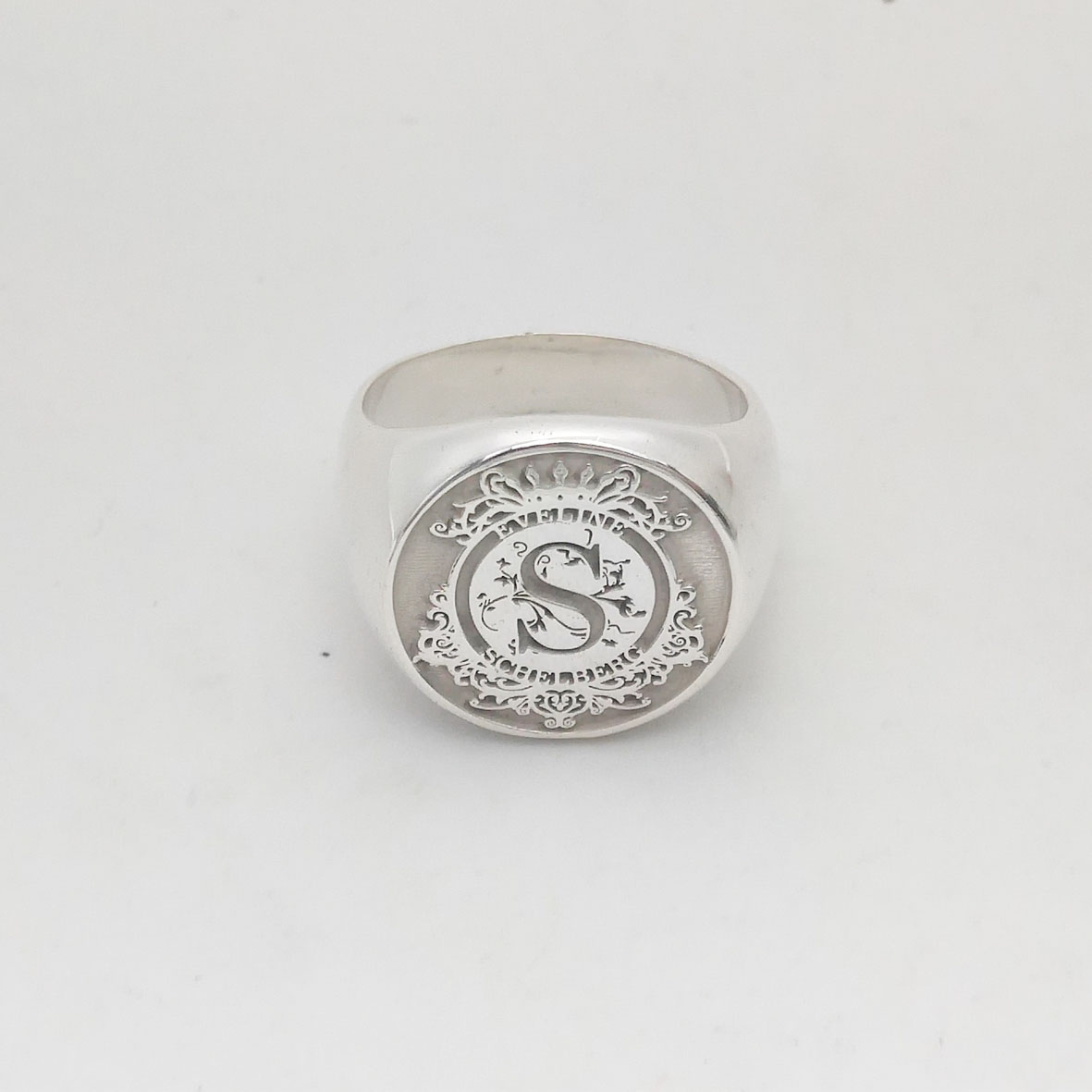 Custom Gegraveerde 17mm Ronde  - Mens Signet Ring recensie en prijs